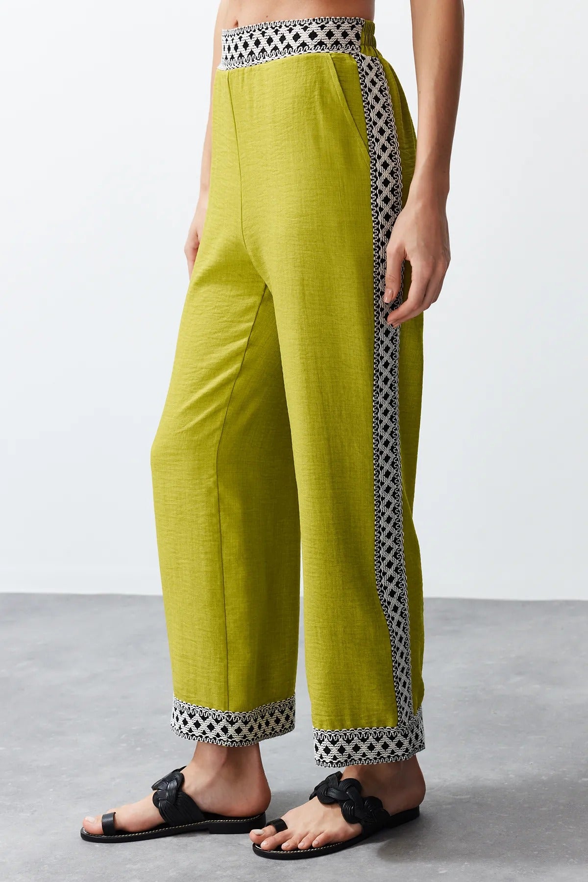 Oil Green Kimono Set