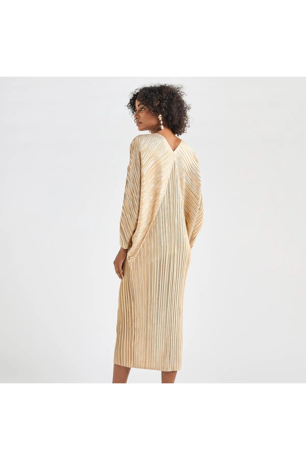 All-Over Pleated V-Neck Dress With Extendable Sleeves